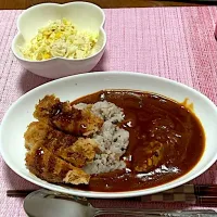 ハヤシライスにチキンカツ添え| akkoさん