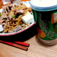 焼きそば×香酢×日本酒