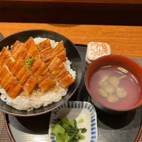 穴子丼|るんさん