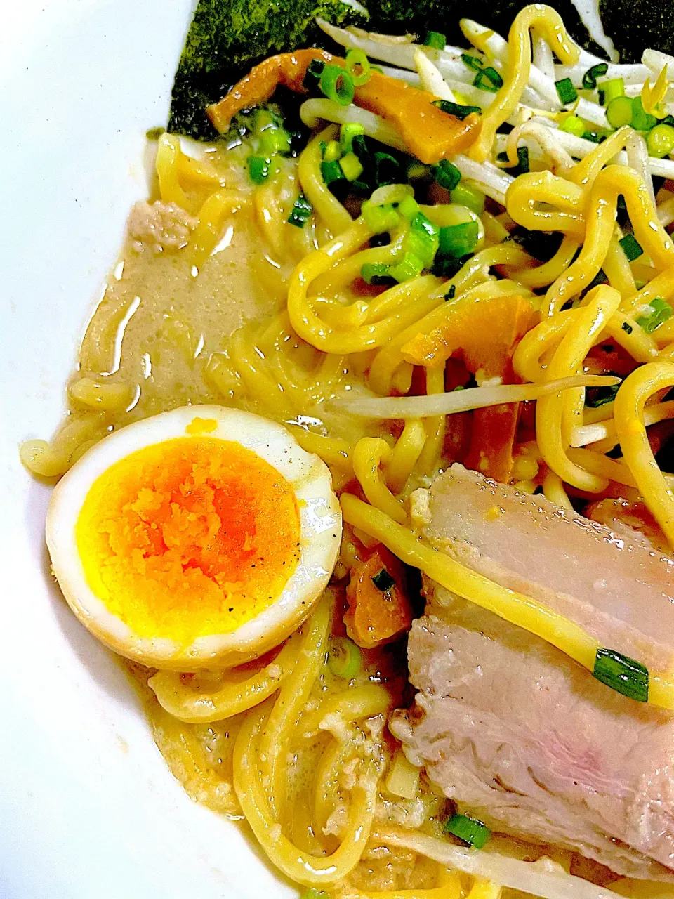 ぎんさんの料理 豚骨ラーメン|ももさん