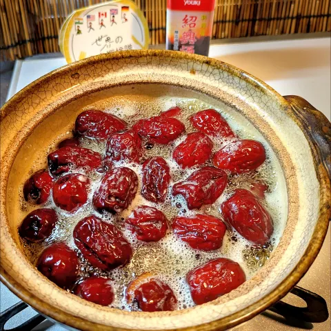 「料理用紹興酒」を使ってみたSnapdishの料理・レシピ写真:🌏『世界の食卓探検隊』🇨🇳中国料理
【枣】(ナツメ)