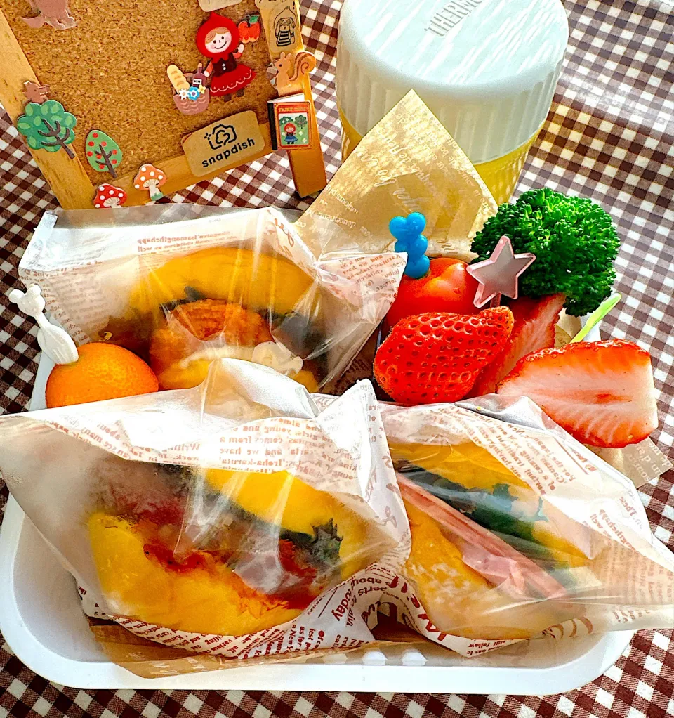 2025/02/18 カボチャ🎃プチパンで３種のスライダー弁当|Blueberry🫐さん