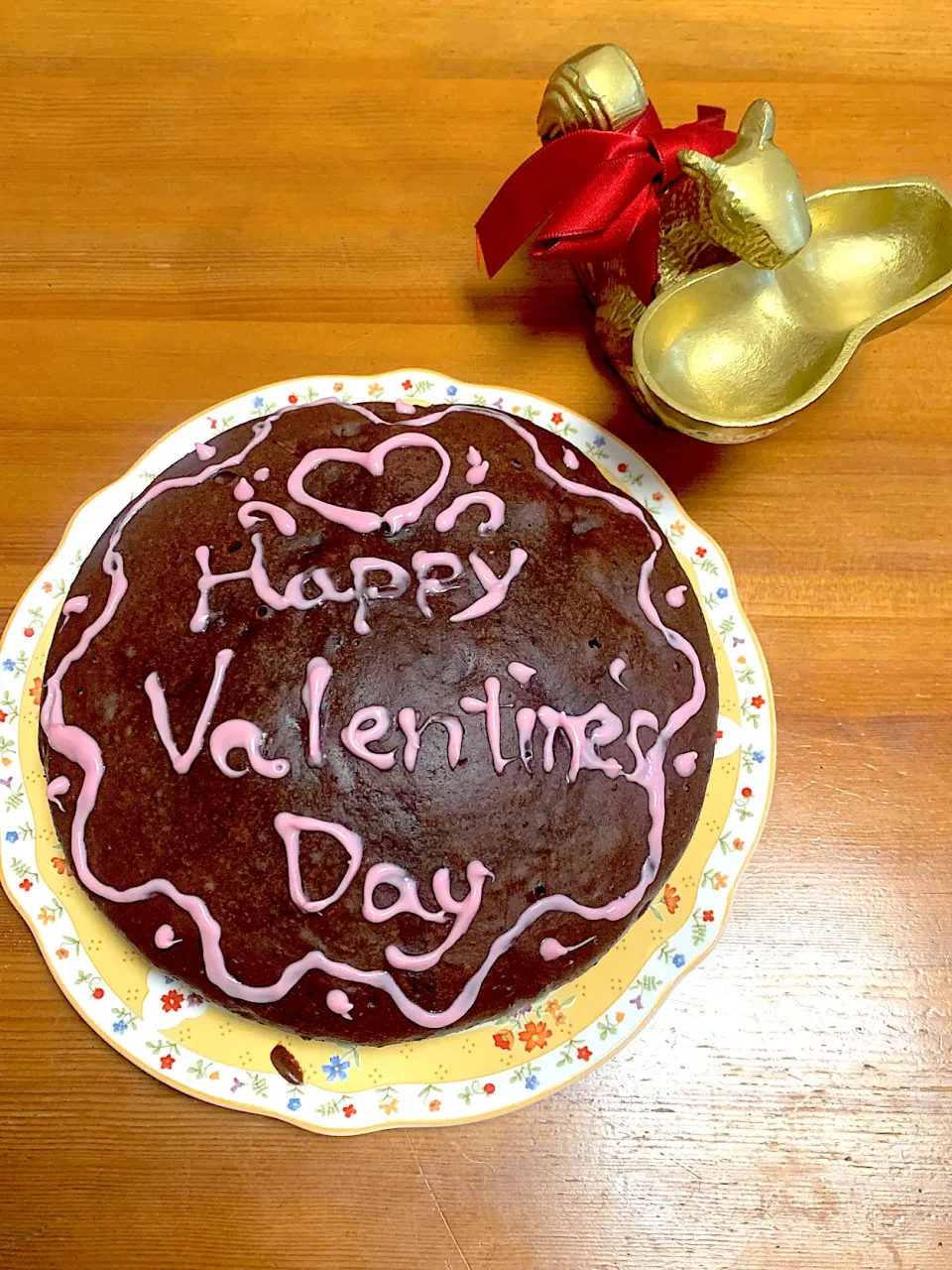 父ちゃんデレデレ　ネコ娘による炊飯器チョコケーキ|Mzkさん