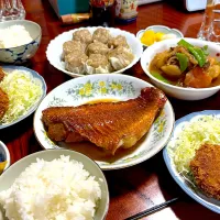 今晩は赤魚の煮付け、肉じゃがの残り|こどもおやじさん