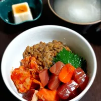 納豆キムチ丼|きつねさん