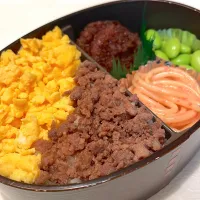 #287 そぼろ弁当|namiさん