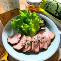 パパ氏のカレースパイスで作る豚ヒレのコンフィ