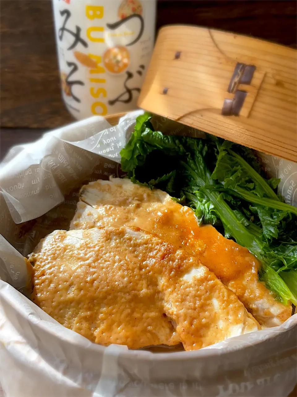 釣り魚🎣ビンチョウマグロのつぶみそ蒸籠蒸し♨️|9421beruさん