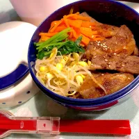 2025.2.19  ＊今日のお弁当＊ピビンバ丼♪|rinrin*mama*さん