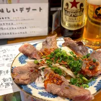 マグロホホ肉の潮炙り新玉ねぎラー油ポン酢　ココソーレ|あべたかひろさん