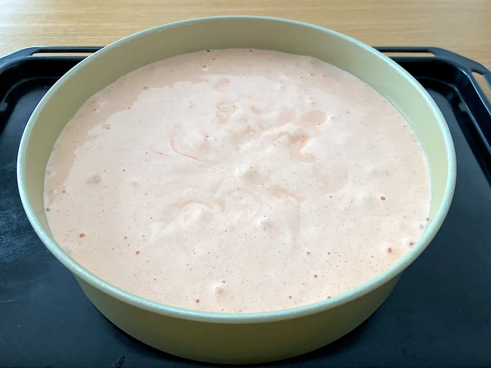 ＊フリーズドライ苺パウダー入りのジェノワーズ生地🎂＊|＊抹茶＊さん