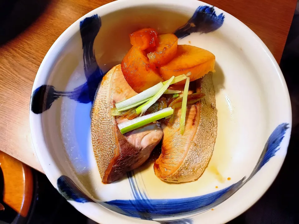 久しぶりにブリ大根を作りました〜🥢|quitaさん