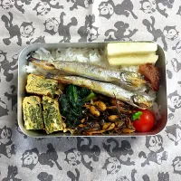 2025/02/20
子持ちししゃも🐟
人参葉🥕のだし巻き卵
ほうれん草🥬の胡麻和え
ひじき煮
大根の浅漬け
トマト🍅|aichanさん