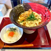 鶏天焼きチーズカレーうどん・ＴＫＧ付き|にゃあ（芸名）さん