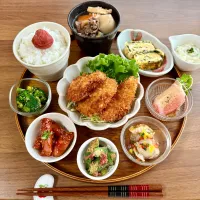 鶏むね肉のチキンカツ定食😋|ナツ1224さん