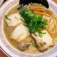 とんこつ醤油ラーメン