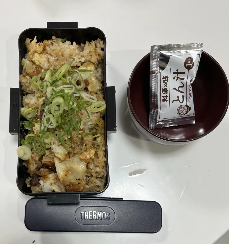 パパ弁☆アルモンデ炒飯☆みそ汁|Saharaさん