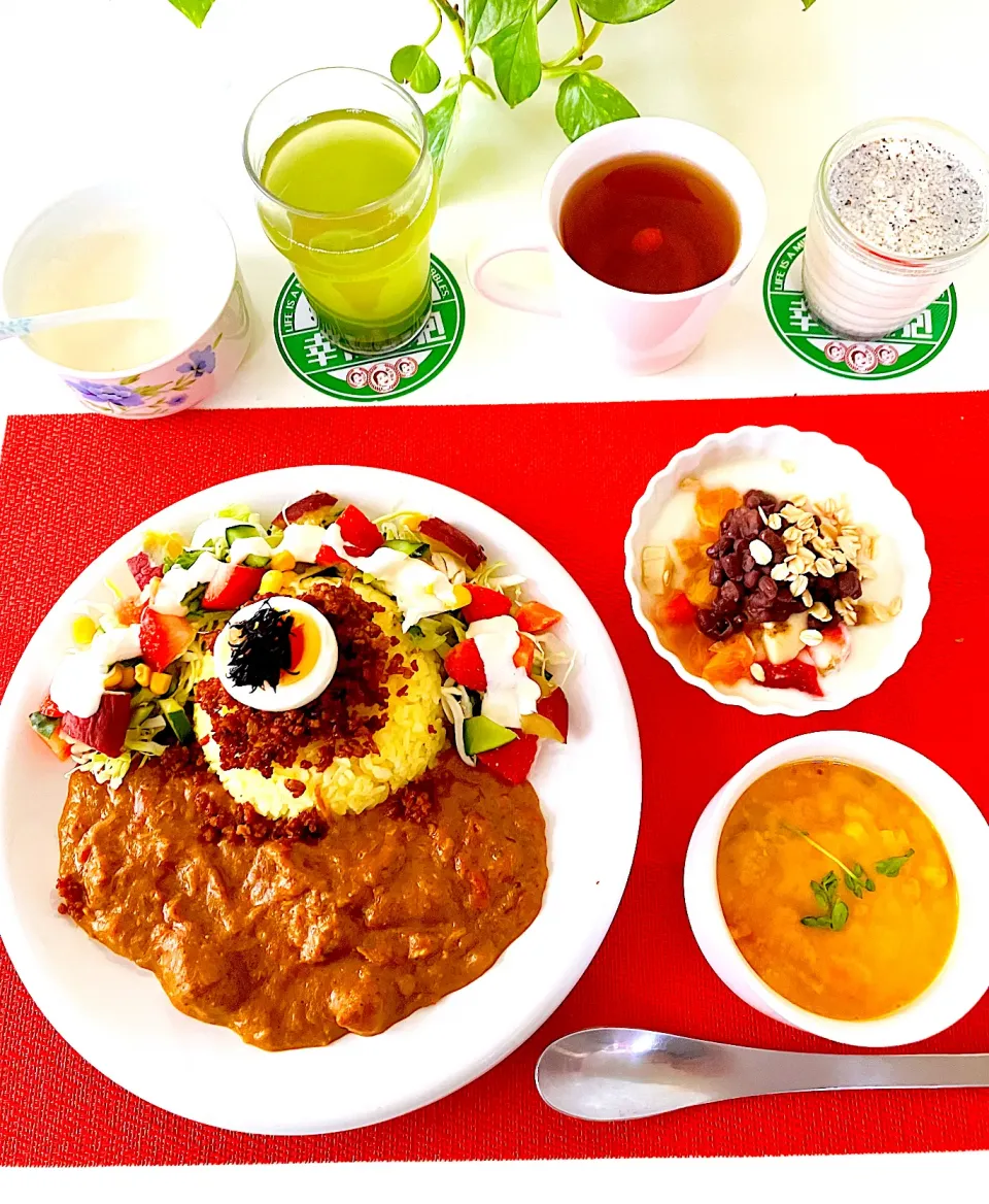 中華スパイスカレー🍛台湾ミンチとチキンスパイスカレーです♪|HAMI69さん