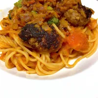 生協のカニトマソースでガッツリハンバーグスパゲッティ🍝|keitanさん