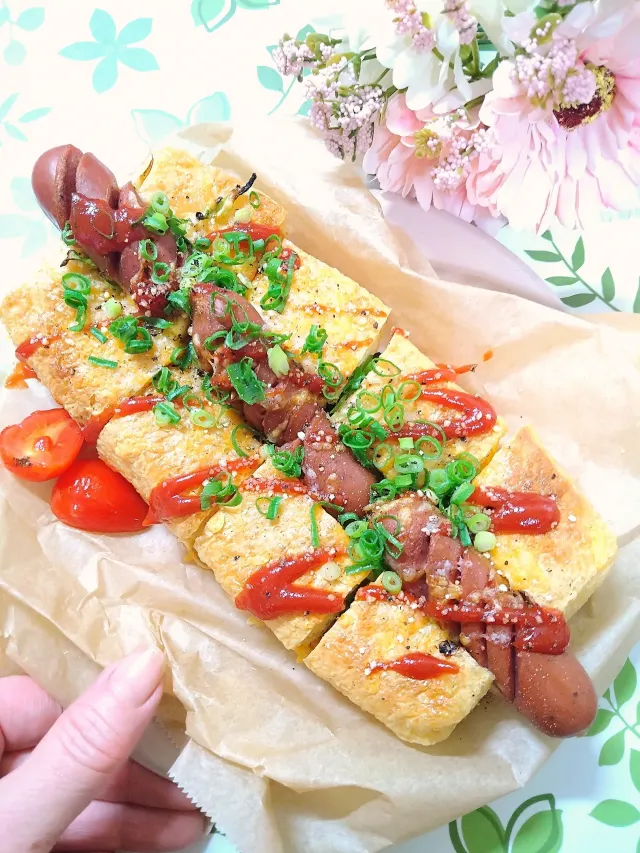 Snapdishの料理・レシピ写真:まりおさんの料理 栃尾揚げﾄﾞｯｸﾞ❤︎ 𝙷𝚊𝚙𝚙𝚢 𝙱𝚒𝚛𝚝𝚑𝚍𝚊𝚢 ❤︎｜家計の味方！厚揚げチャレンジ♪