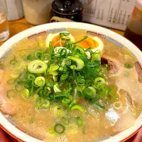 醤油ラーメン　味付け卵トッピング|pecoxxxさん