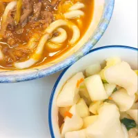 カレーうどんのお供|しのてらさん