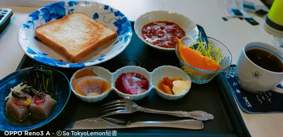 トーストとりんごコンポートビーフシチュー|justice🍎IWATE🍎さん