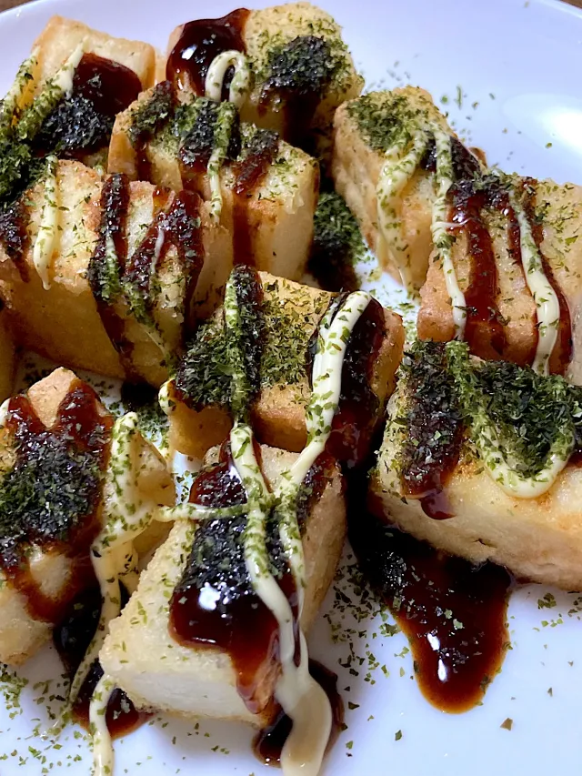 Snapdishの料理・レシピ写真:厚揚げでたこ焼き風｜家計の味方！厚揚げチャレンジ♪