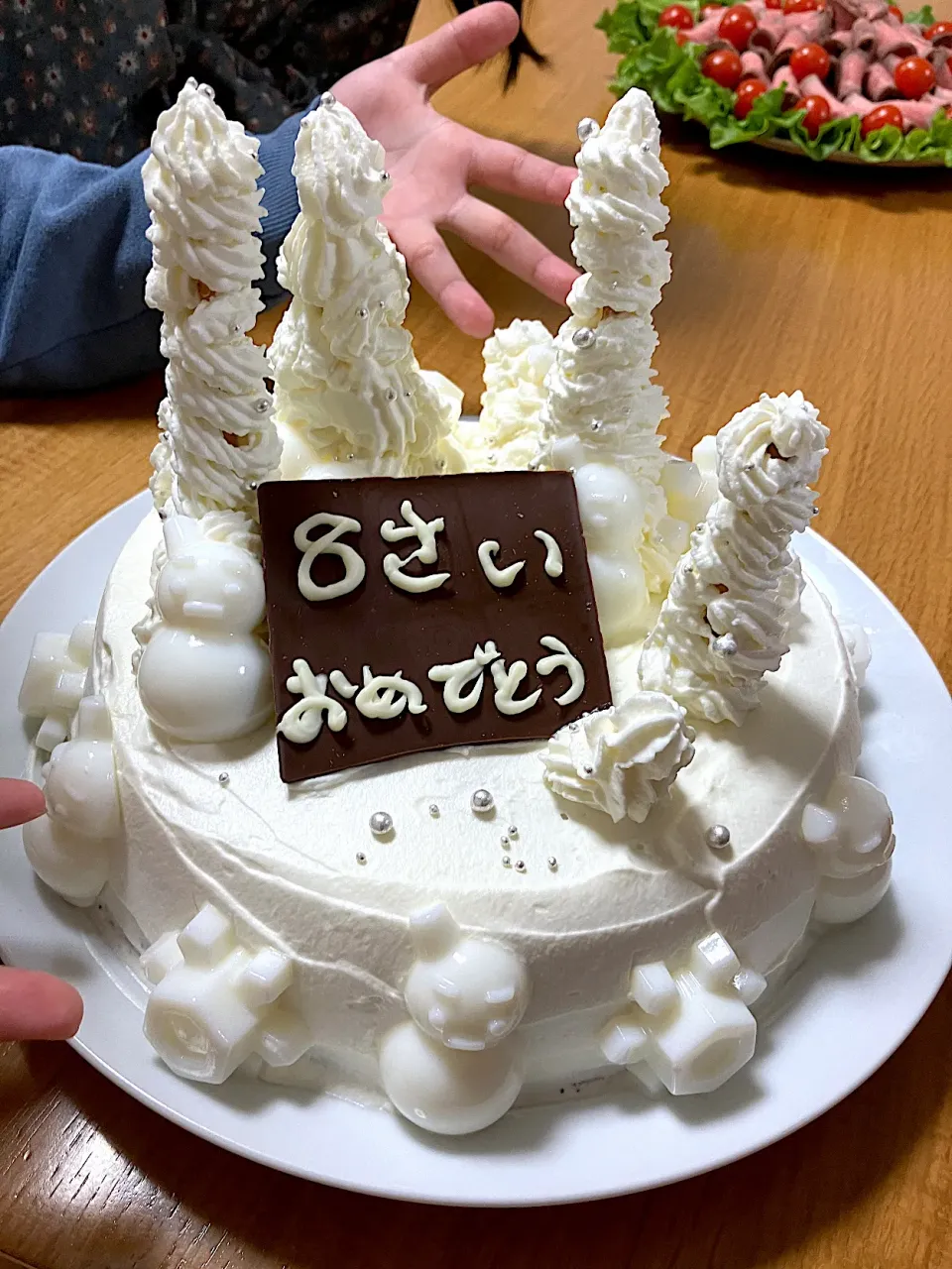 ＊ちびたん８歳お誕生日ケーキ🎂大好きなチョコレートケーキ＊雪のケーキ❄️☃️❄️＊|＊抹茶＊さん