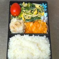 エビチリ&焼売弁当| 黒川克博さん