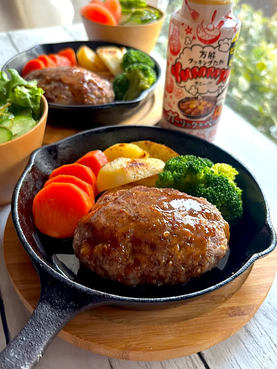 Yummy!万能クッキングたれで鉄板ハンバーグ|とんちんさん