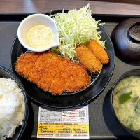 ■ロースかつ＆カキフライ（2個）定食（ライス大盛）|マハロ菊池さん