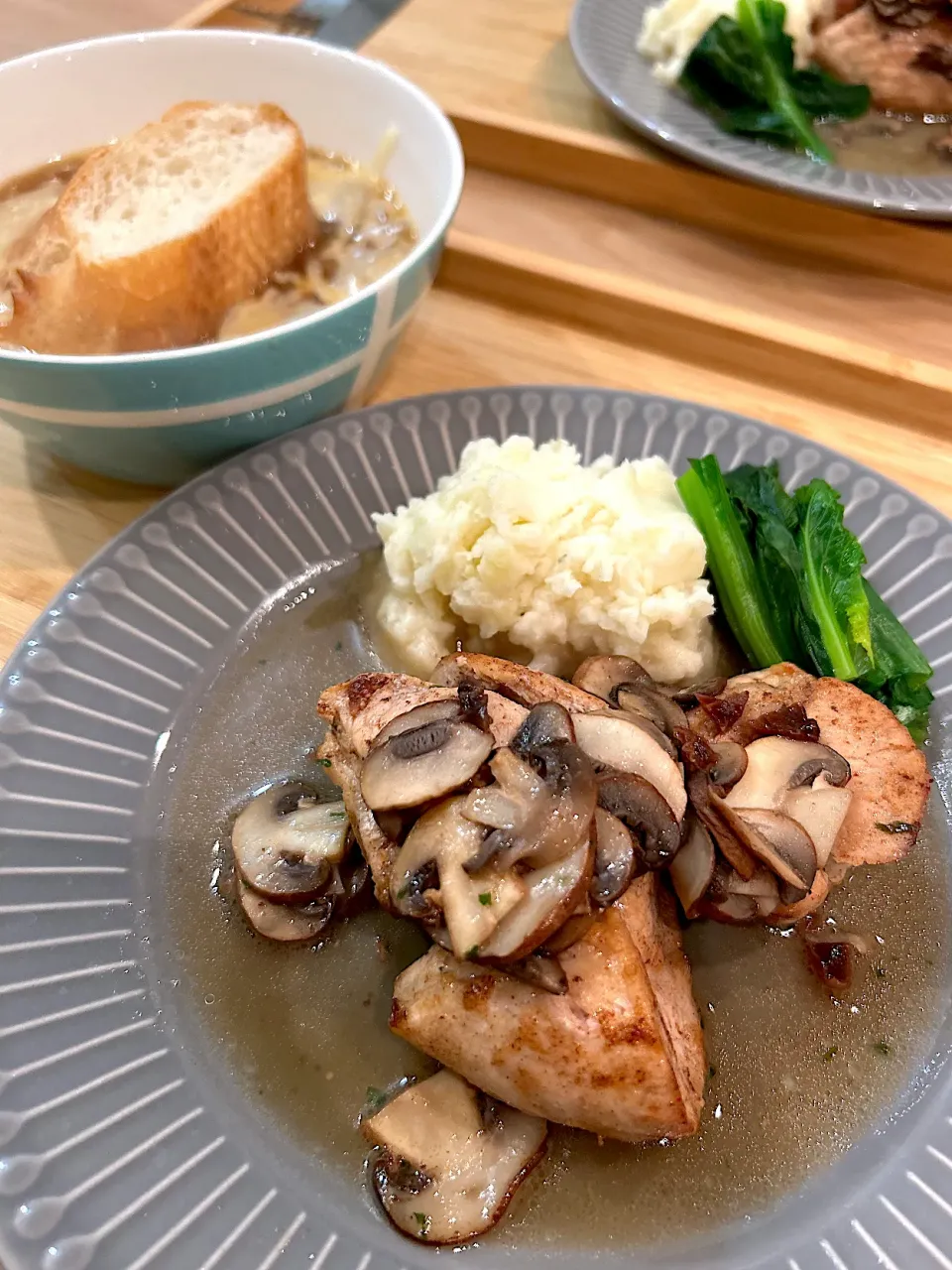 豚フィレ肉のロースト　マッシュルームソース🍄|CKさん