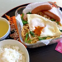 蒸し焼きそばとごはん|Kさん