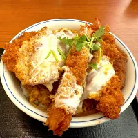 海老・ヒレ・ロースカツ丼|buhizouさん