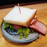 【自作】厚切りベーコンのBLT