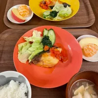 鰤のトマト照り焼きメインのお夕飯for kids🌛|みーぬさん