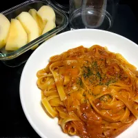 19:50 ボロネーゼ🍝りんご🍏|へれ子さん