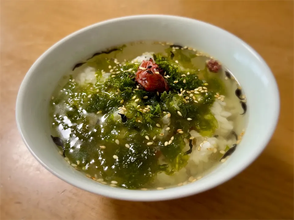 梅海苔ひじきの出汁茶漬け|deekay71さん