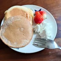 息子が作ってくれたホットケーキプレート|mootsさん