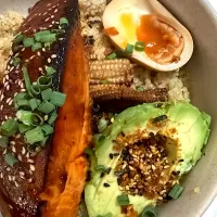 Miso Salmon Grain Bowl|Carol Yewさん