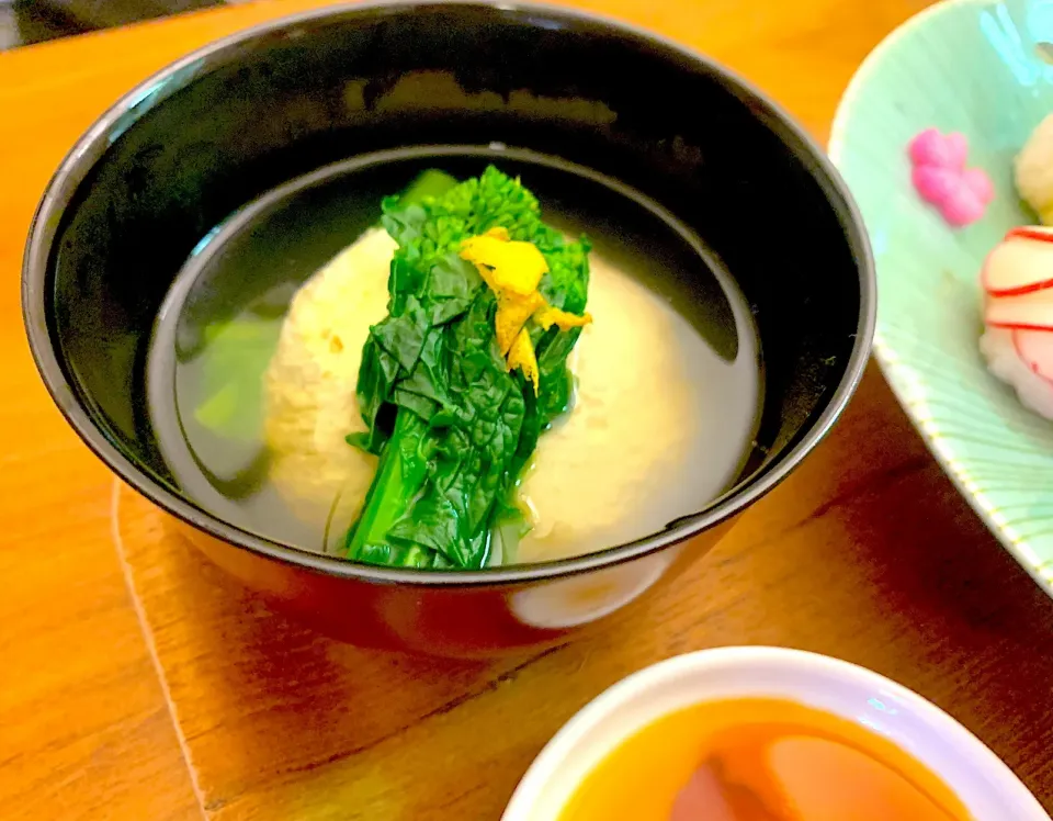 サミカさんの料理 レンチンであっという間におもてなしのお吸い物|すずさん