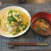 大根おろしとツナの和風パスタ・椎茸と小松菜の味噌汁|a-parkさん