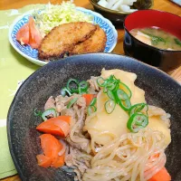 肉じゃがのある夕飯〜|とまと🍅さん