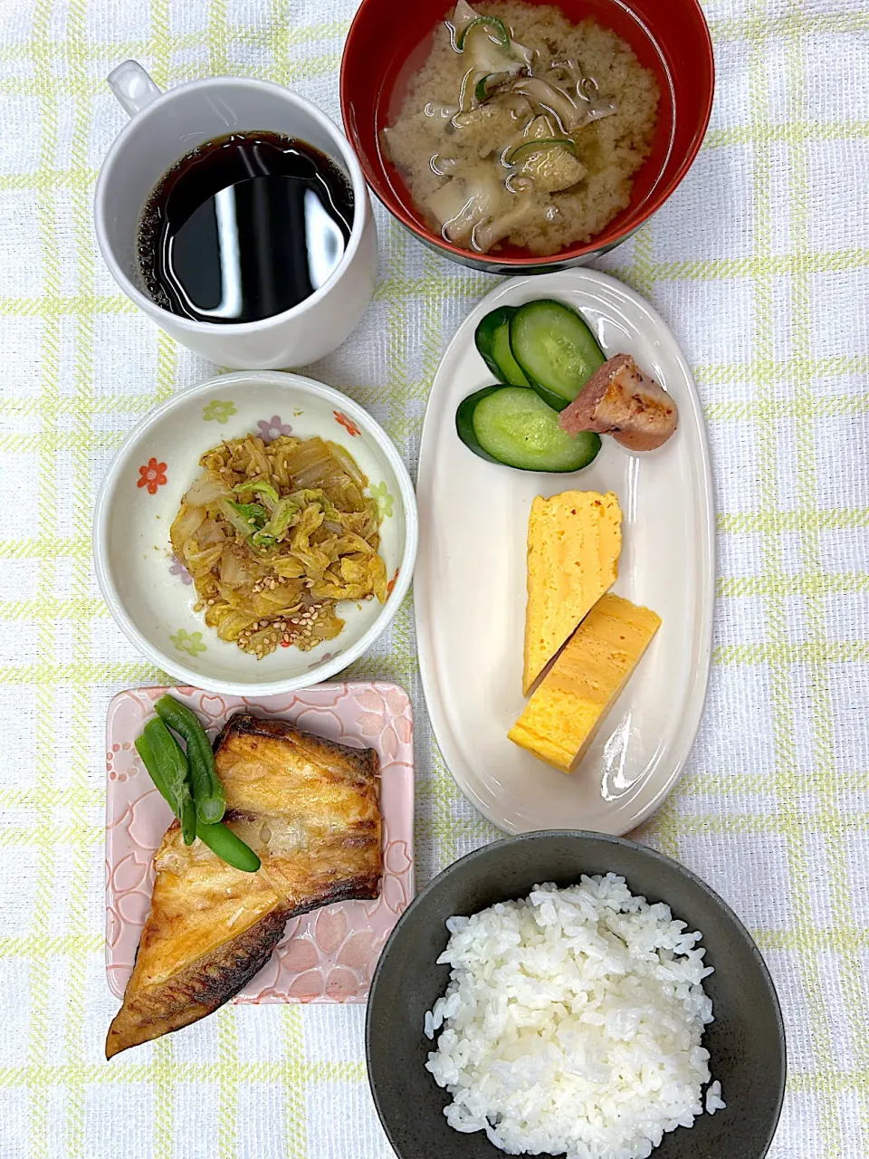 朝ごはんです〜|じゅにぱあべりぃ🍎さん