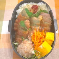 0303 厚揚げチーズ入り肉巻きピーマン 男子高校生弁当|Riieeさん