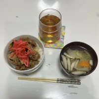 晩御飯☆ねぎま丼☆すまし汁（白菜・人参・しめじ・あさり）|Saharaさん