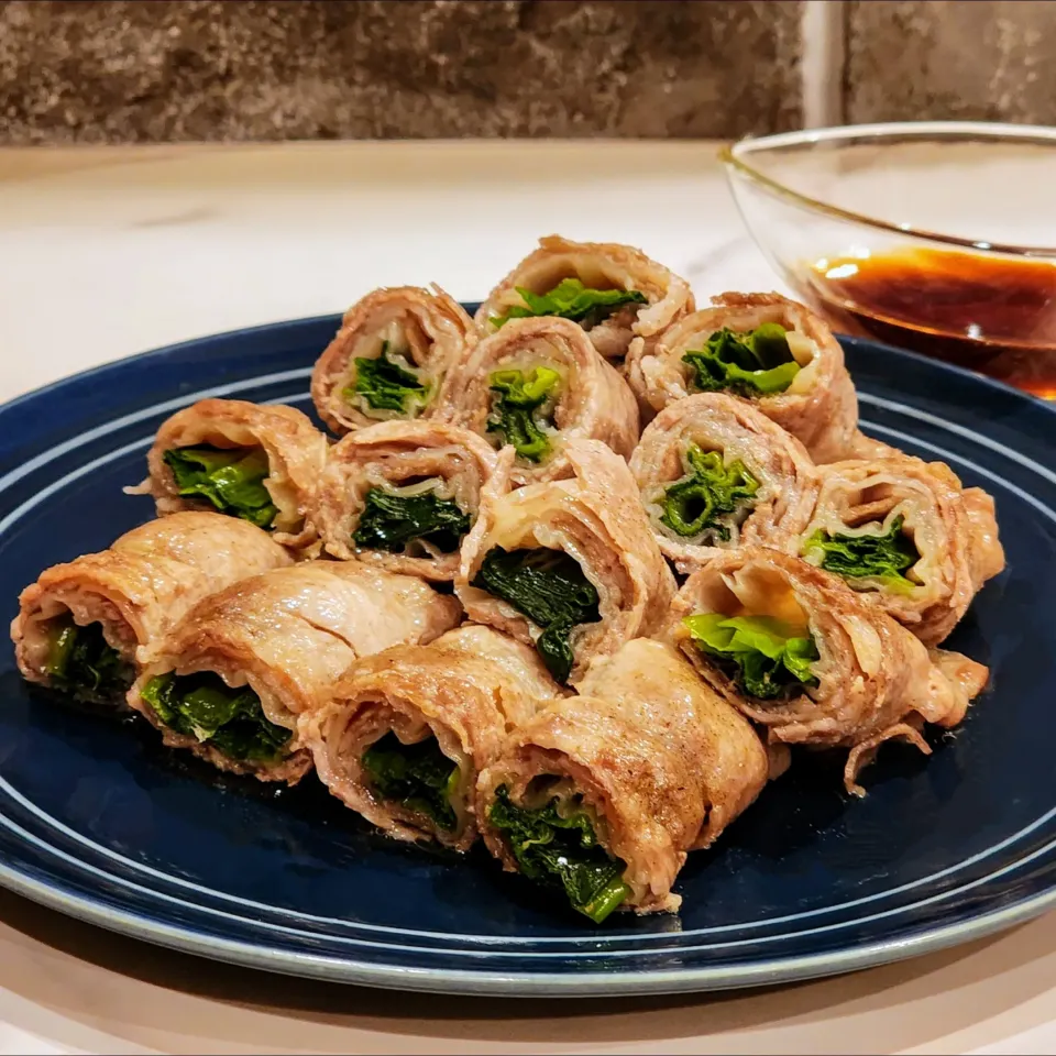 余り餃子の皮で蒸し肉巻き|ひかるさん