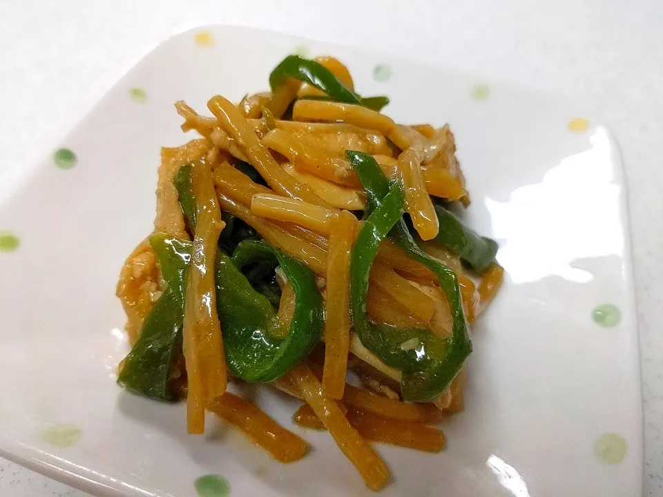 青椒肉絲|こむぎさん