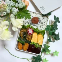 3/4❤︎主人のお弁当🌱

＊デミグラスミニハンバーグ
＊たまご焼き
＊白身魚のフライ
＊焼きそば
＊ほうれん草の胡麻和え|Makinsさん